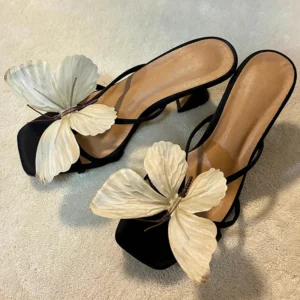 Elegant Butterfly Knot Fashion Slip On Slides